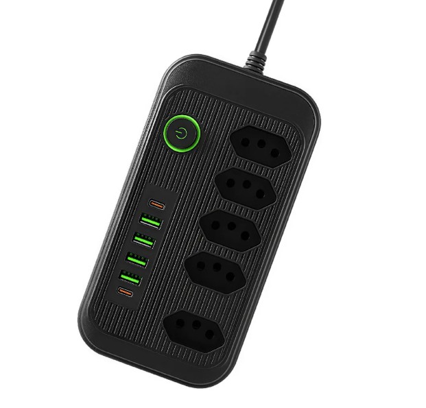 Extensão Elétrica 5 Tomadas 4 USB LED Bivolt