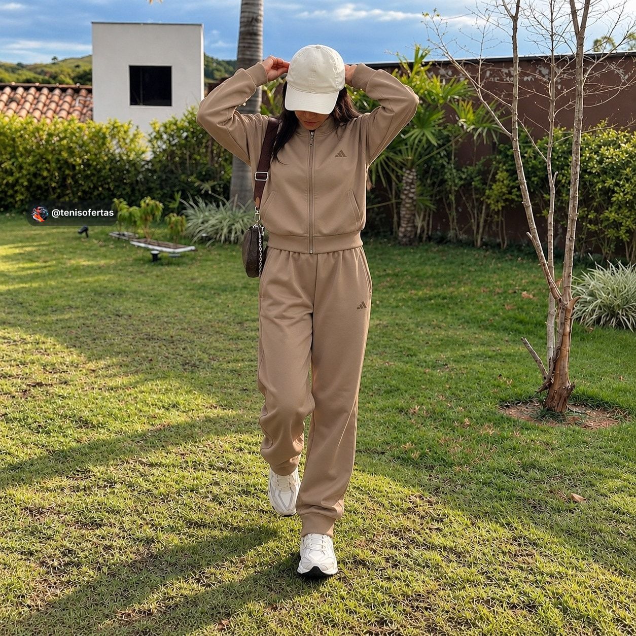 Agasalho essentials feel cozy adidas