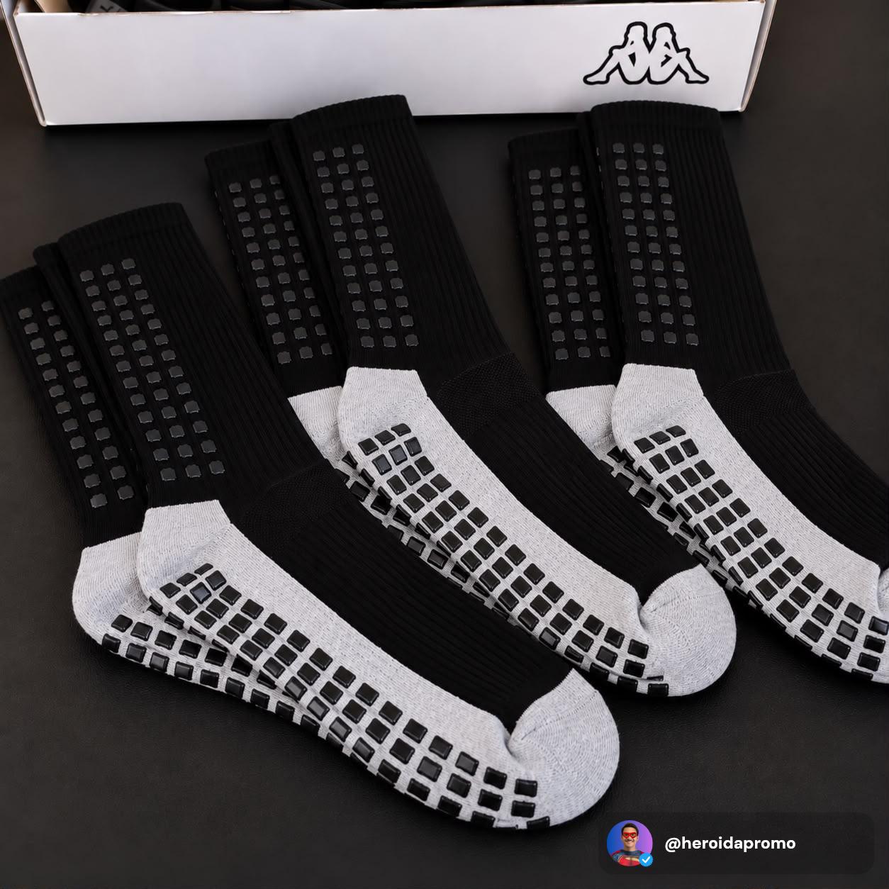 Kit 3 pares de meia antiderrapante esportiva futebol treino