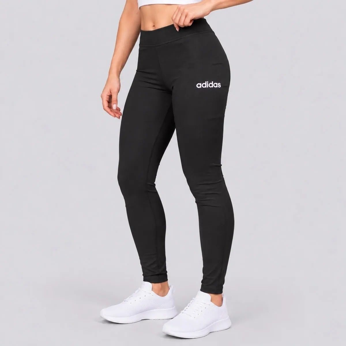 LEGGING DA ADIDAS É DIFERENCIADA